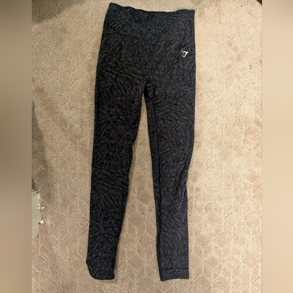 Gymshark Black/Charcoal Patterned Leggings (Compression Leggings)